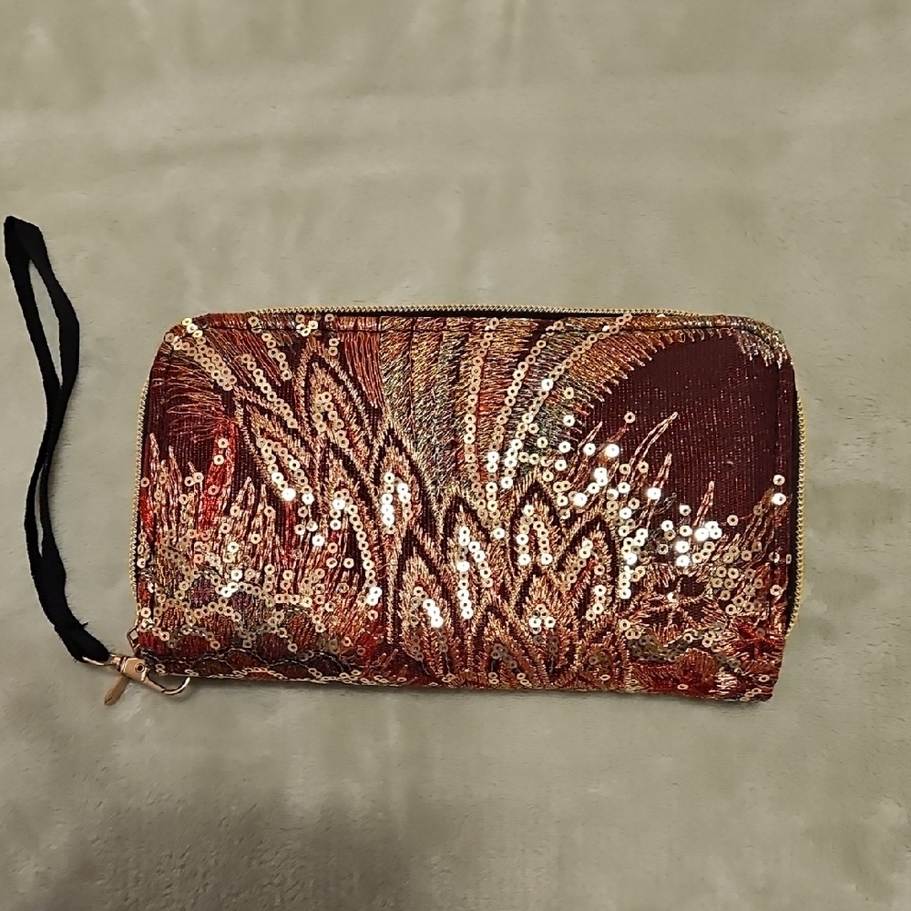 LOW $4.99 Shipping. Sequin Peacock Clutch in Gold, Red, and Brown.  Beautiful!!!